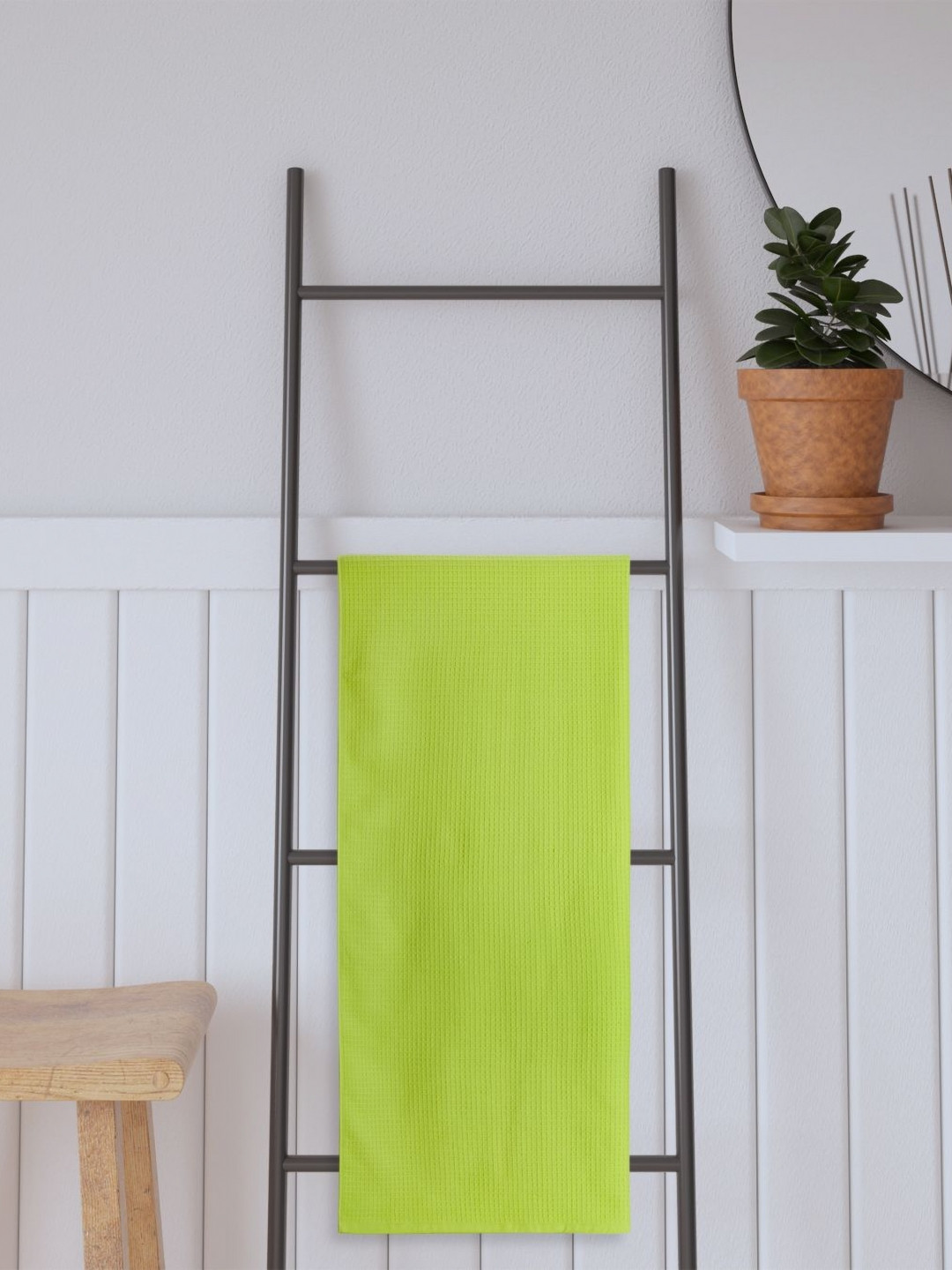 Portico FreshNest Green Cotton 380 GSM Bath Towel