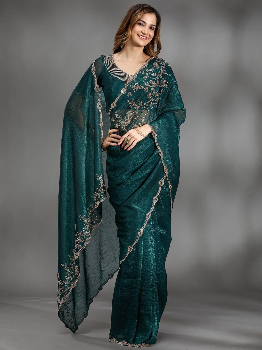 Koskii Embellished Sequinned aree