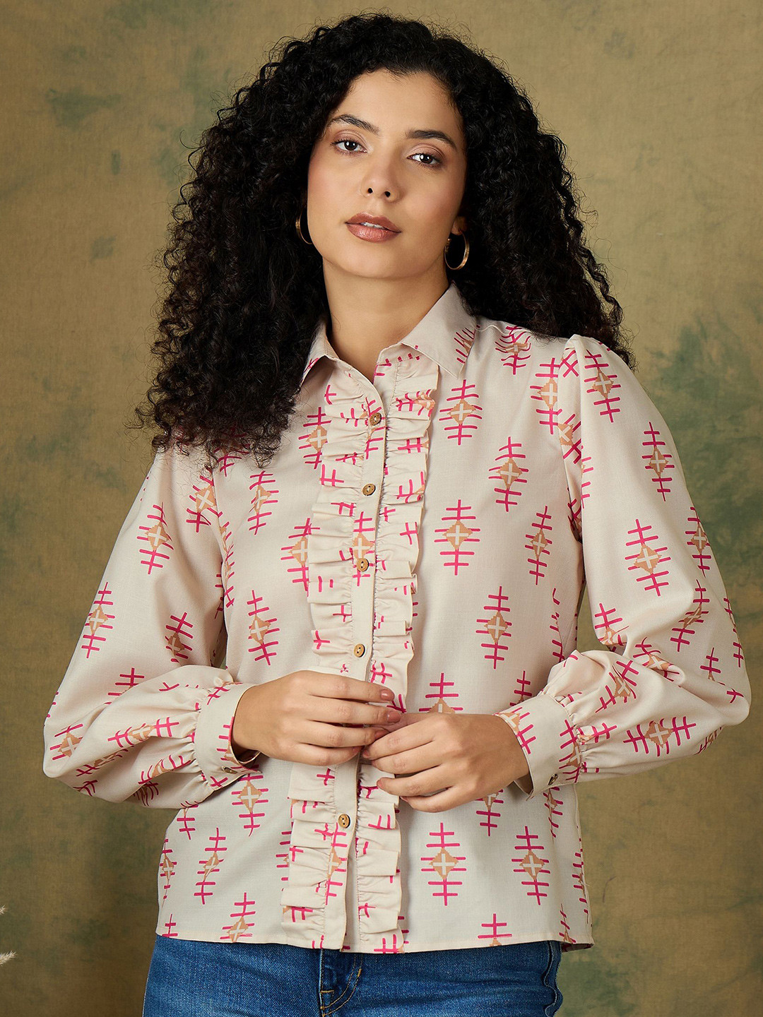 IVY BY KIBO Comfort Fit Abstract Printed Spread Collar Shirt