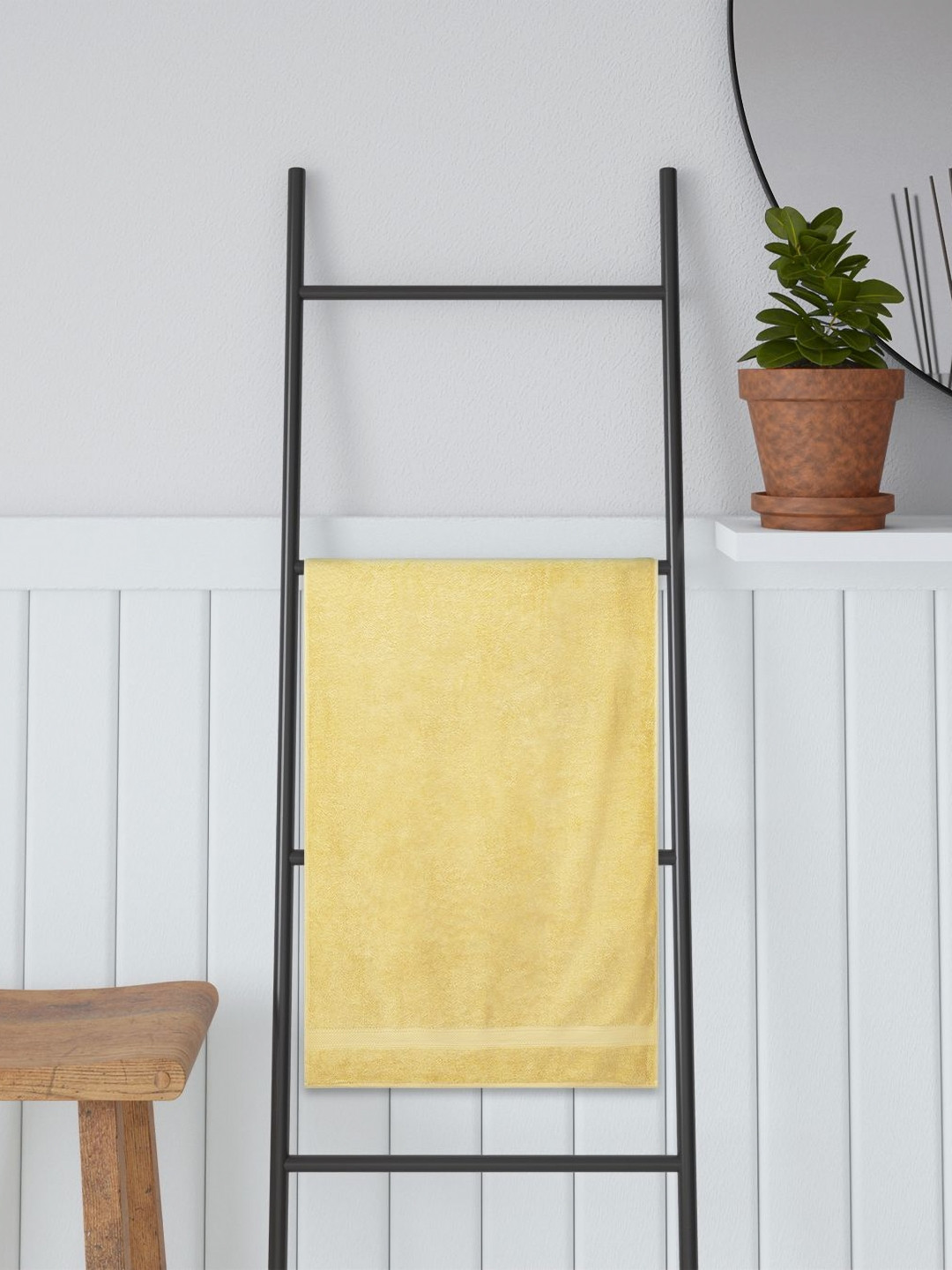 Portico Nile Elegance Yellow Cotton 550 GSM Bath Towel