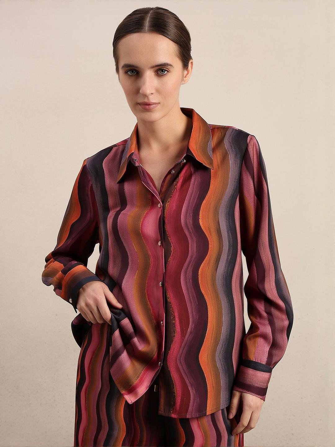 Vero Moda Abstract Printed Spread Collar Shirt