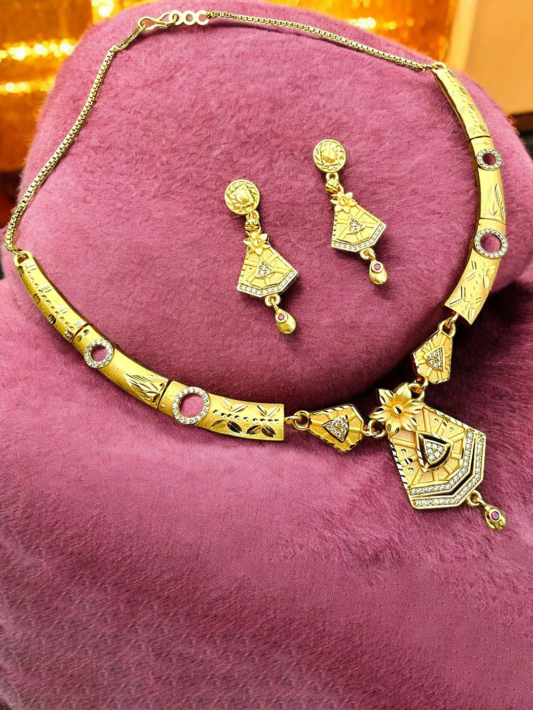RAJASTHANI GAHANA Brass-Plated Stone-Studded Jewellery Set