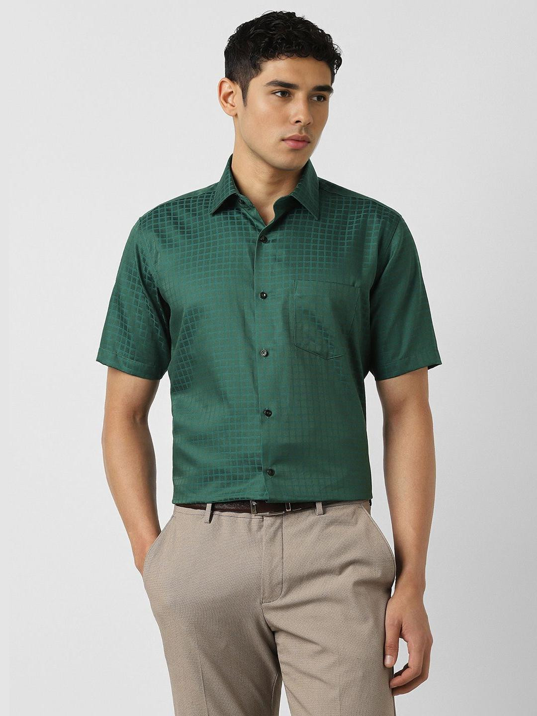 Van Heusen Checked Short Sleeves Pure Cotton Regular Fit Shirt