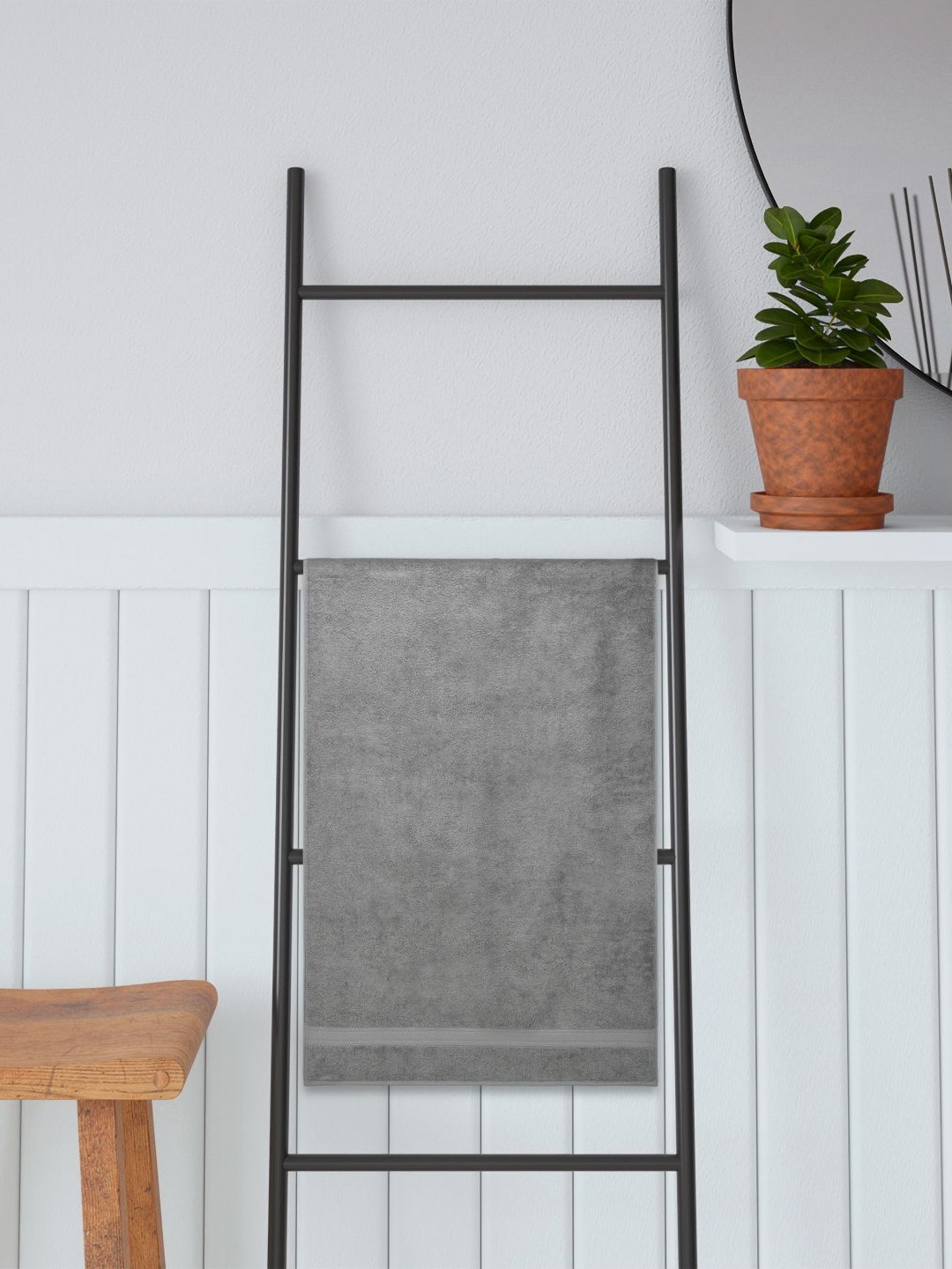 Portico Nile Elegance Grey Cotton 550 GSM Bath Towel