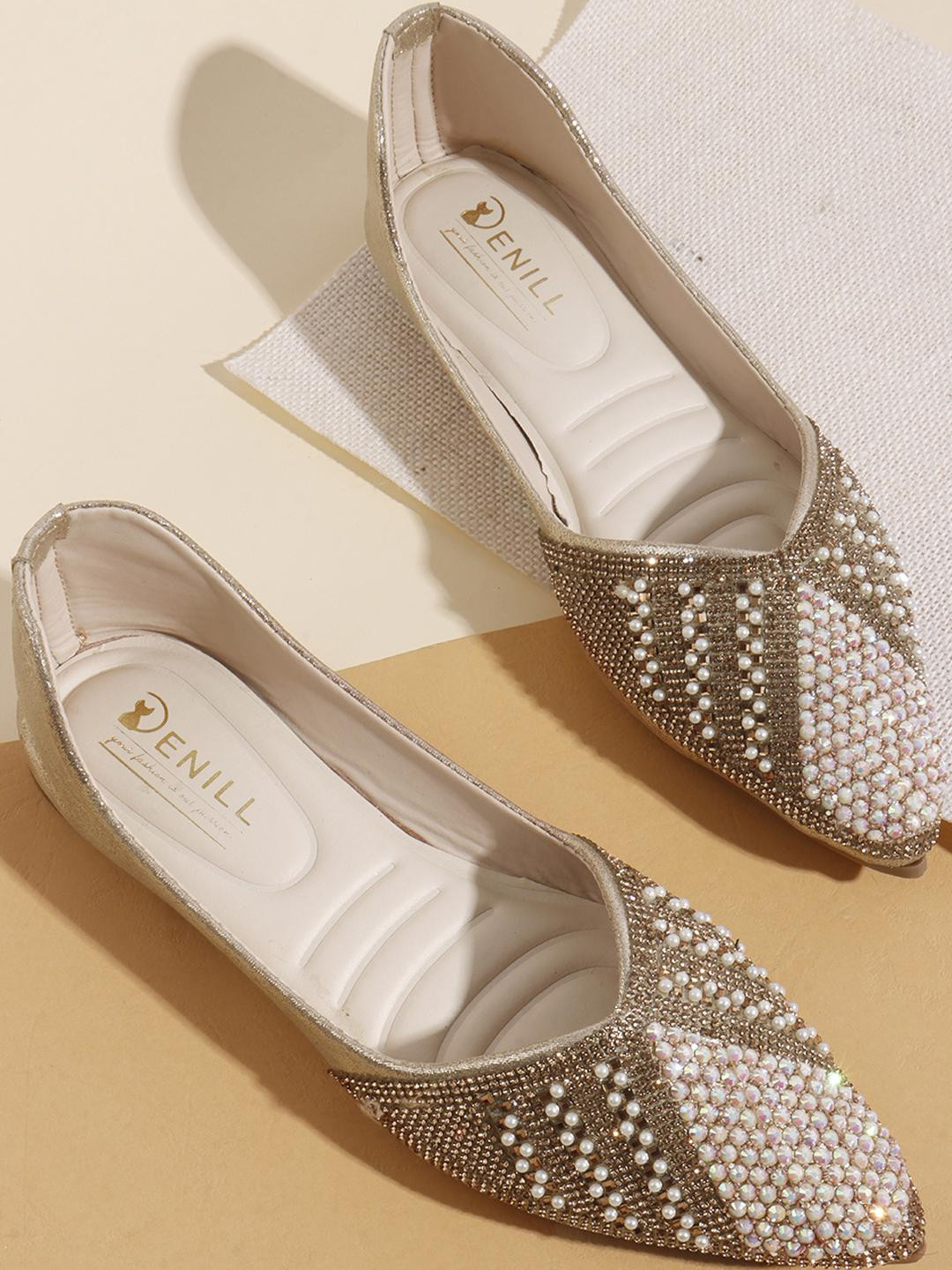 DENILL Women's Sparkling Pointed Toe Flat Jutties