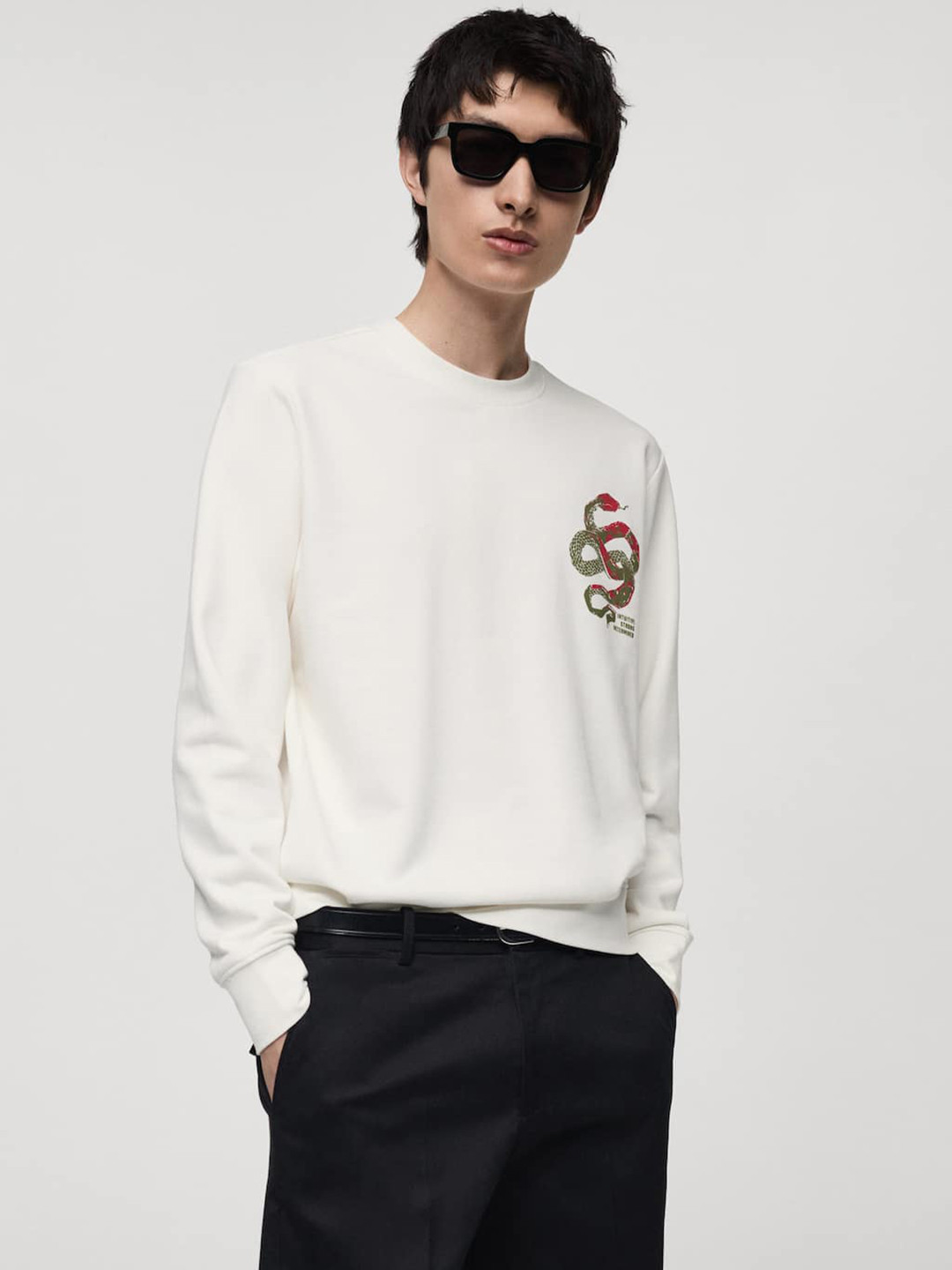 MANGO MAN Graphic Printed Sweatshirt