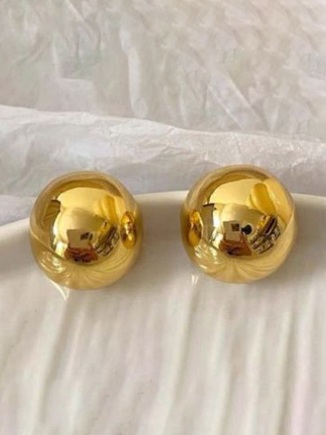 Neze Stainless Steel Spherical Shaped Studs Earrings