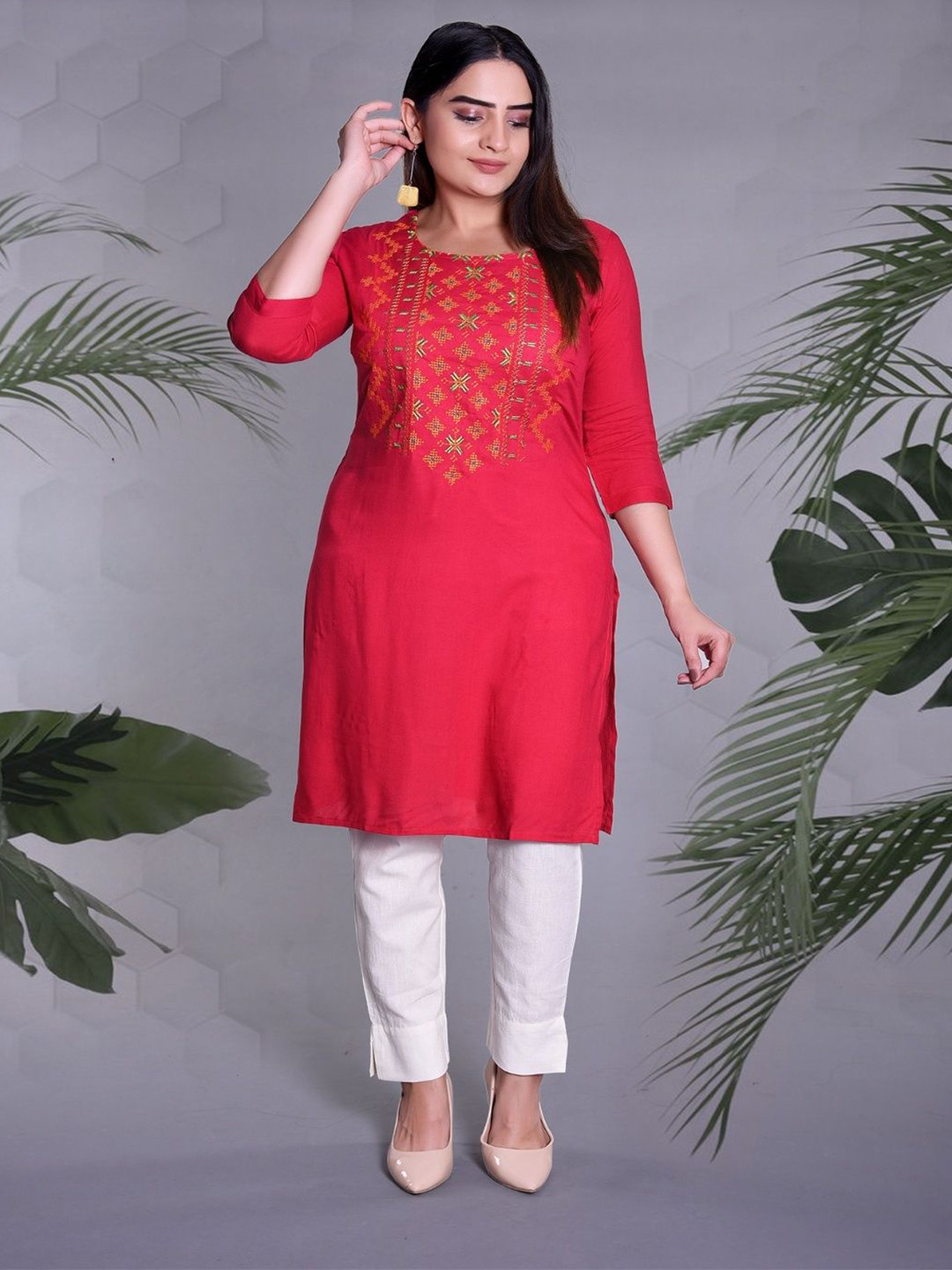 VDV CREATION Geometric Printed Embroidered Thread Work Straight Kurta