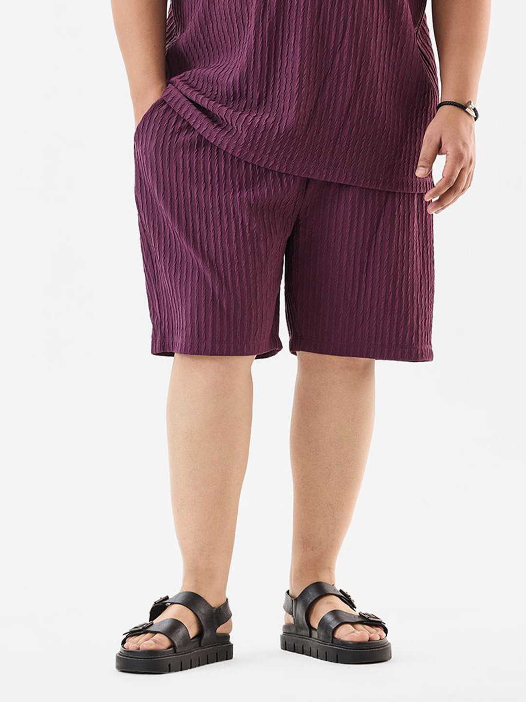 Snitch Men Plus Size Regular Fit Mid-Rise Shorts