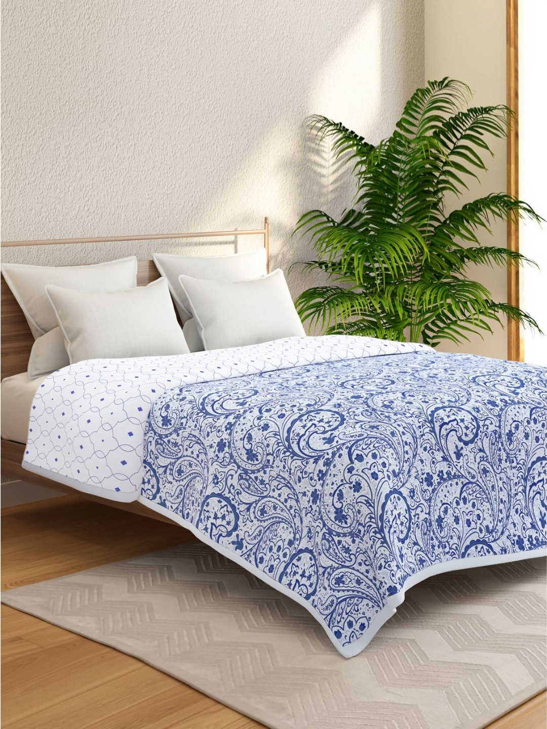 Portico Blue & White Floral Printed Cotton Microfibre AC Room 233 GSM Double Bed Dohar