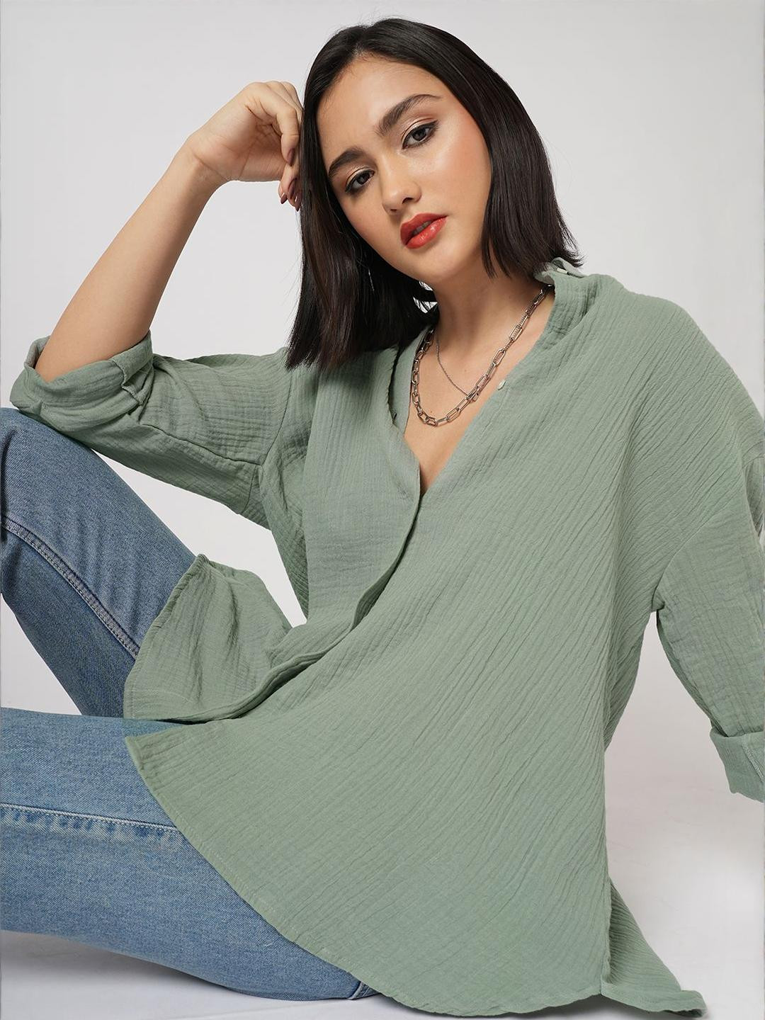Mystere Paris Classic Oversized Fit Cutaway Collar Cotton Casual Shirt