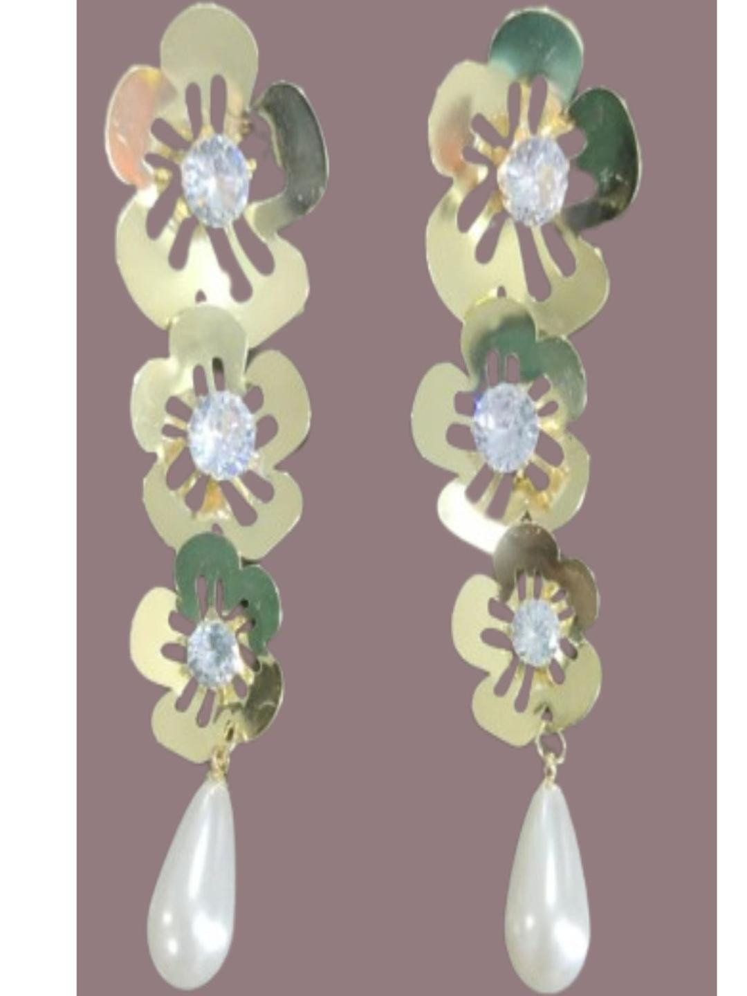 JUST JUNKIES Gold-Plated Pearls Beaded & Artificial Stones Studded Floral Drop Earrings