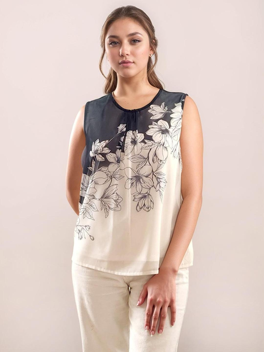 Zink London Women White Floral Prints Short Sleeves Top