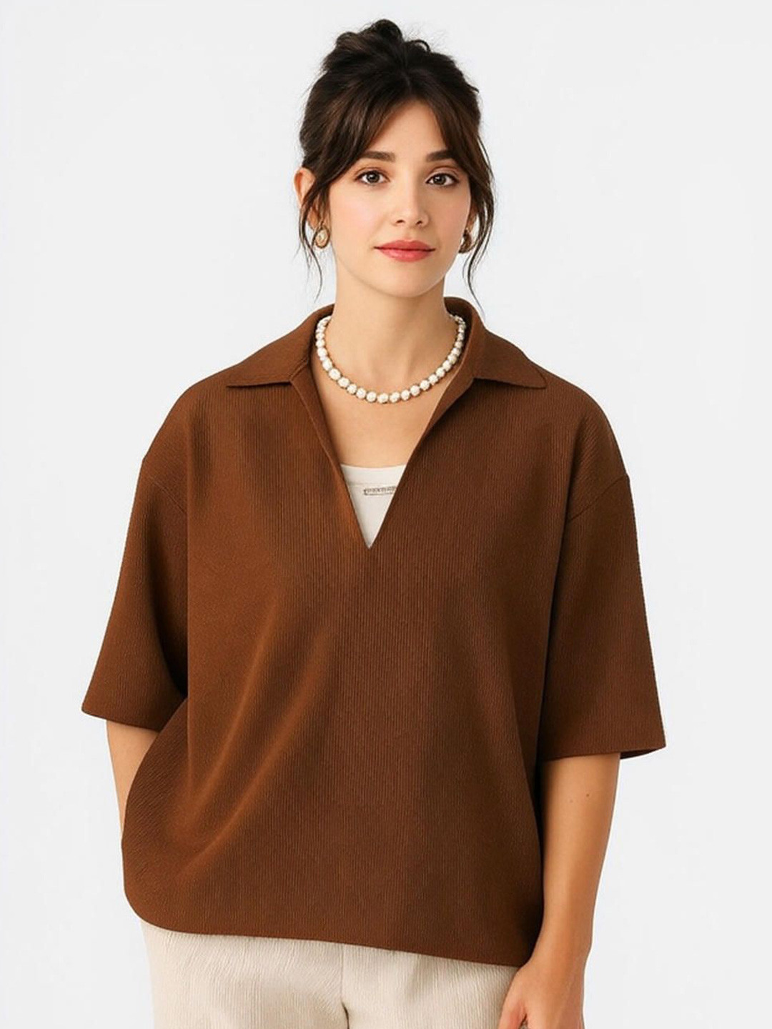 TRAQUILA Brown V-neck Boxy Top