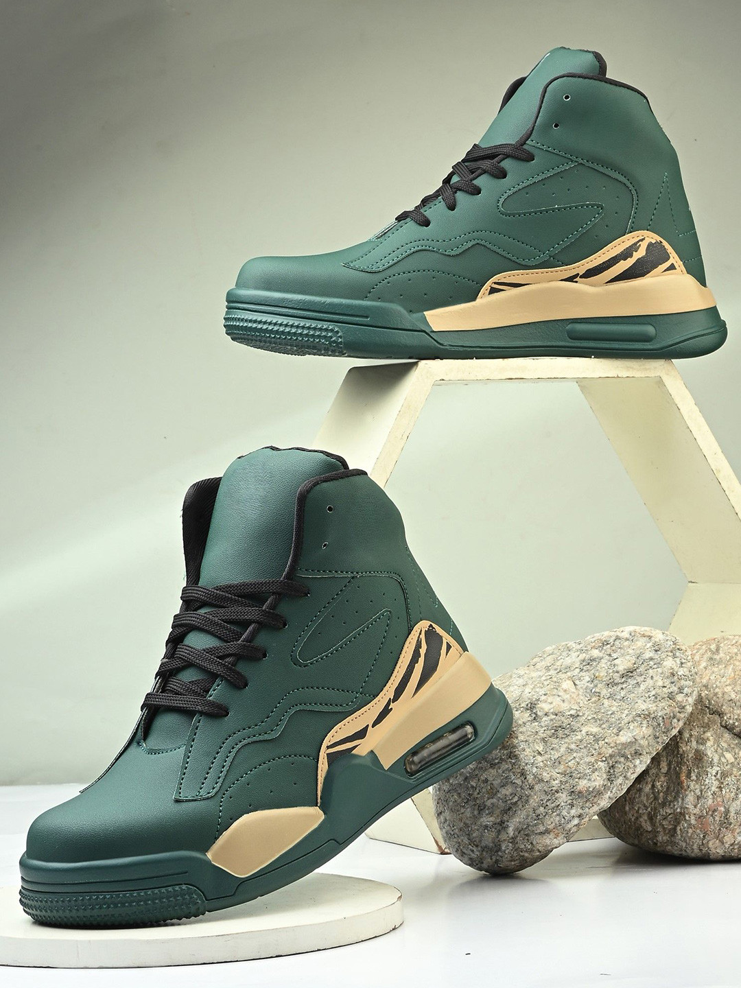 K Footlance Men Colourblocked Round Toe Lace Ups Air Max Running Non-Marking Sports Shoes