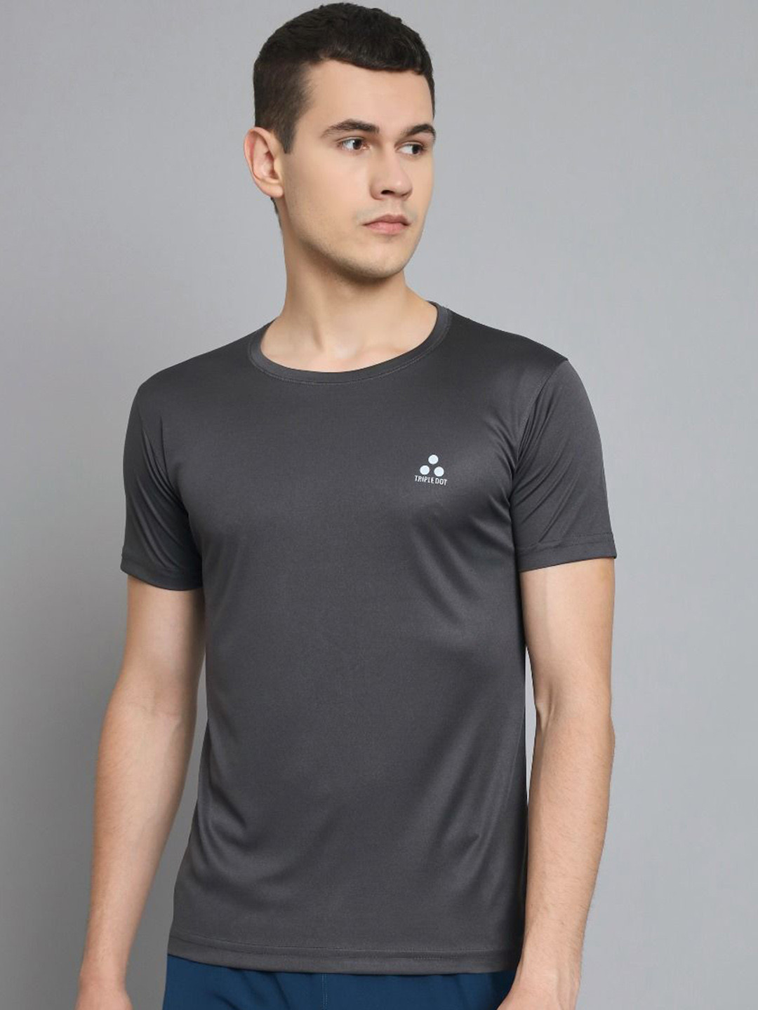 Triple Dot Men Solid Round Neck T-shirt