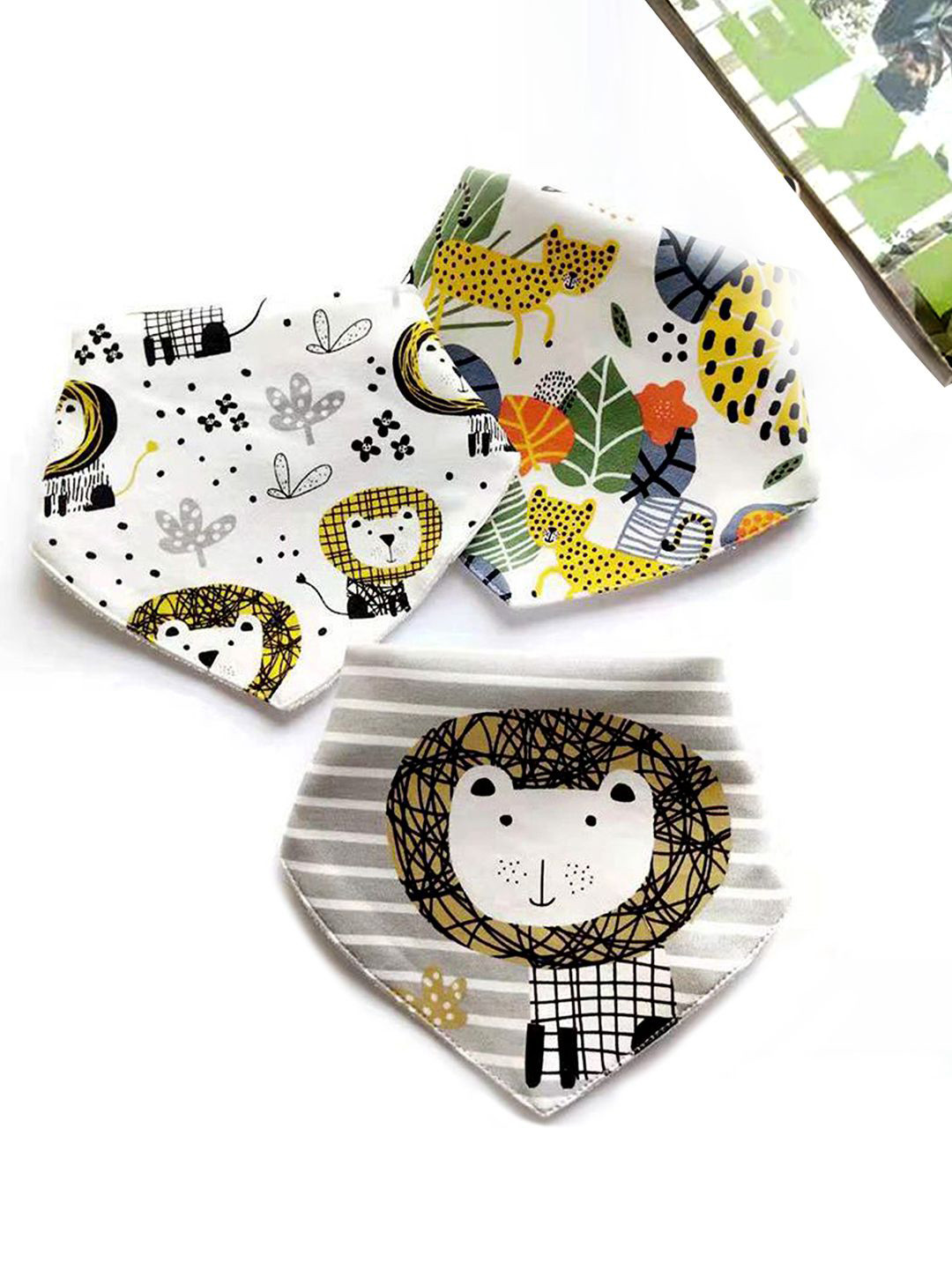 Little Surprise Box LLP Infants Pack Of 3 Animal Printed bibs