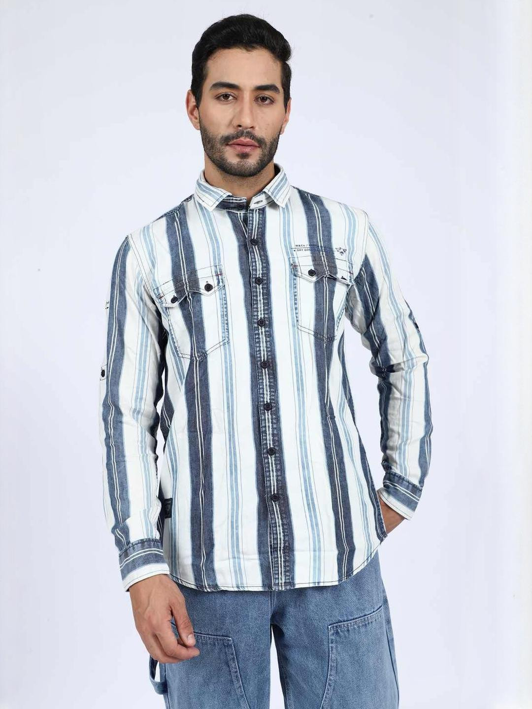 WOLF & CO. Men Relaxed Fit Vertical Striped Spread Collar Cotton Casual Shirt
