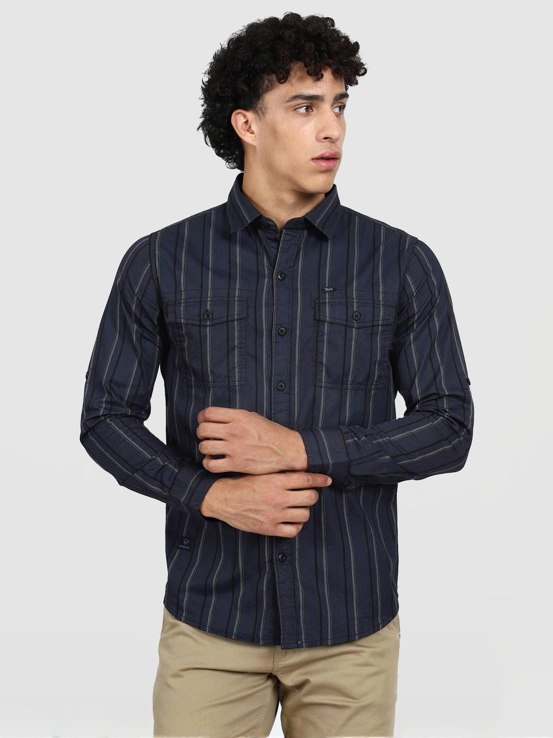 WOLF & CO. Vertical Striped Spread Collar Cotton Relaxed Shirt