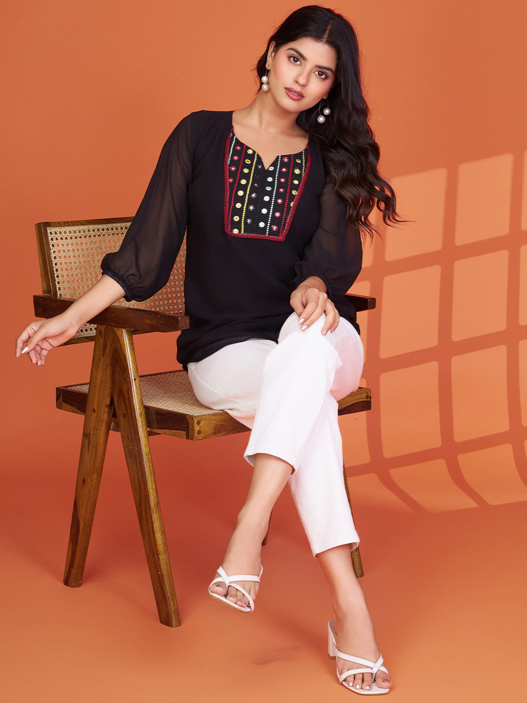 VAAZI CREATOR Embroidered Tunic