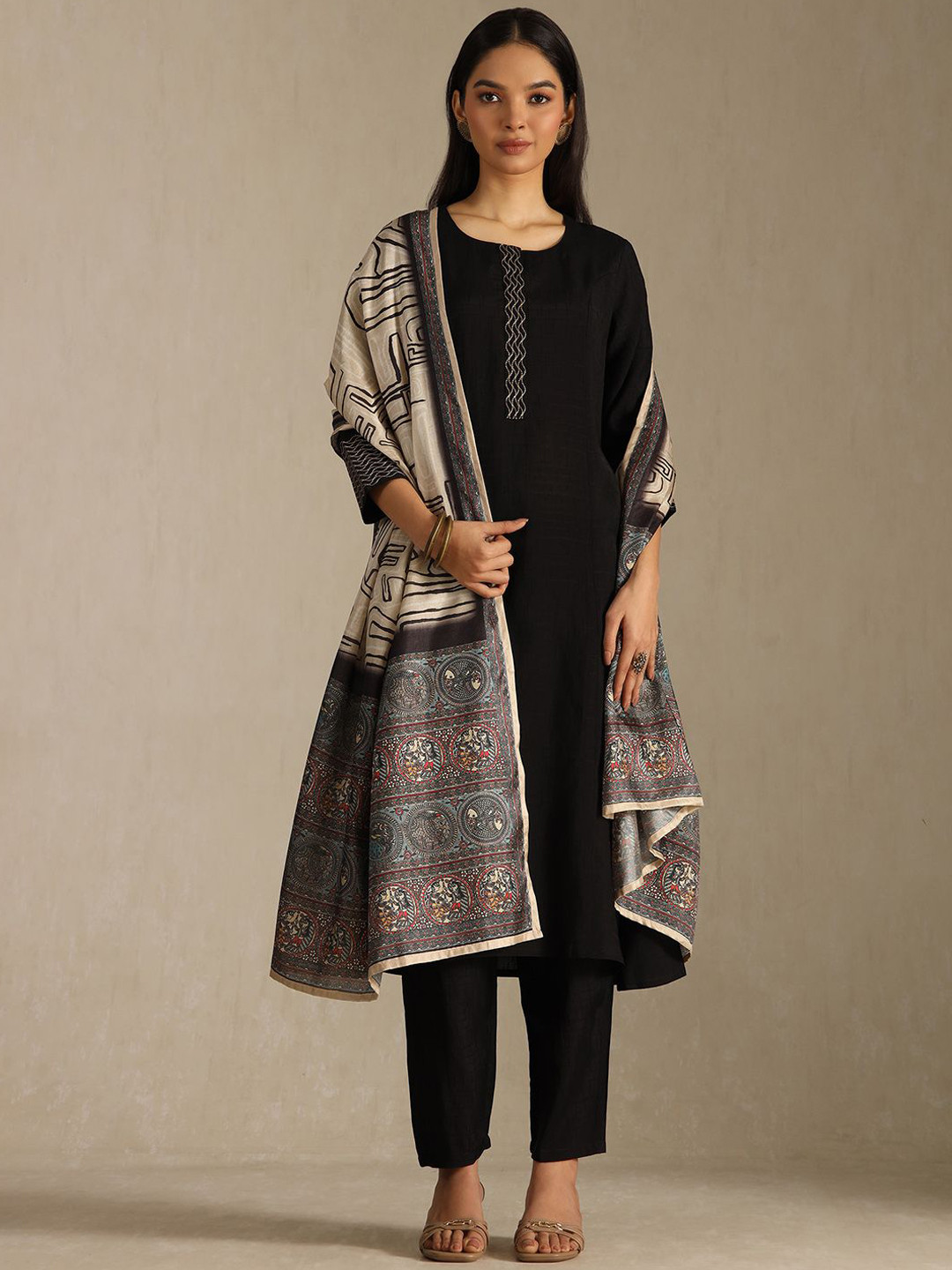 Soch Yoke Design Zari Details Straight Kurta With Trousers & Dupatta