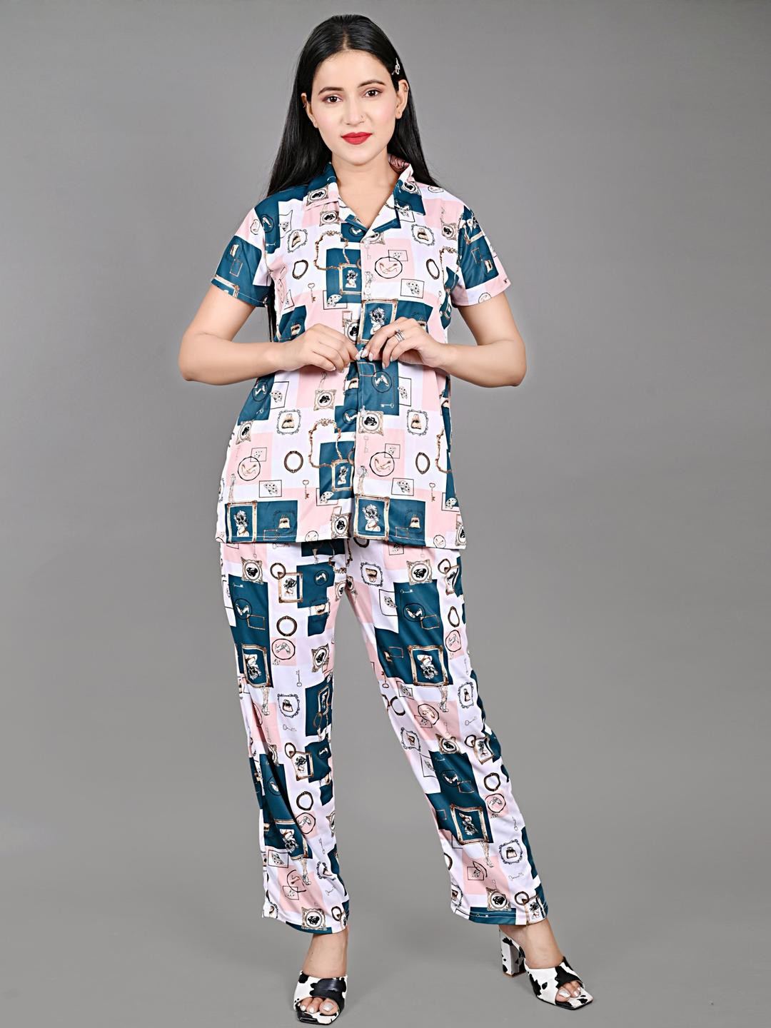 Clothus Women Colourblocked Night suit