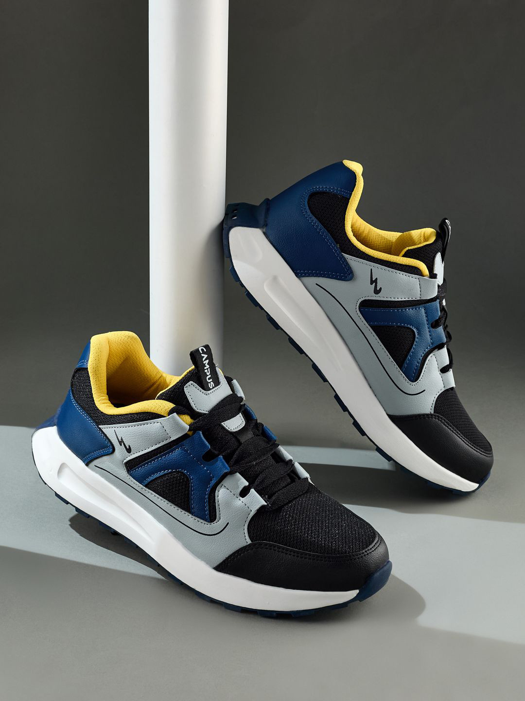 Campus Men Stroller Gents Colourblocked Sneakers