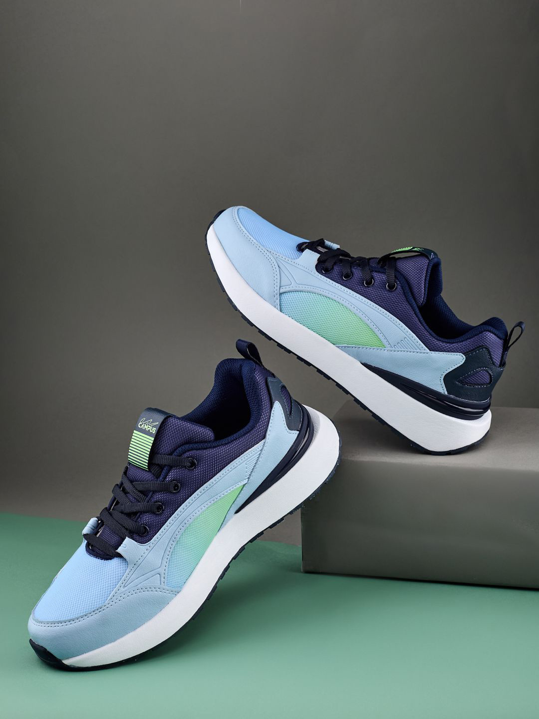 Campus Float Men Colourblocked Sneakers