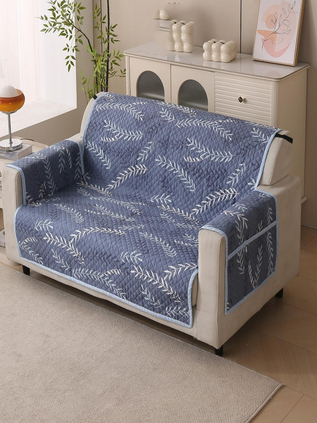 HOUSE OF QUIRK Two Seater Blue & White Printed 1 Piece Sofa Cover With Arms