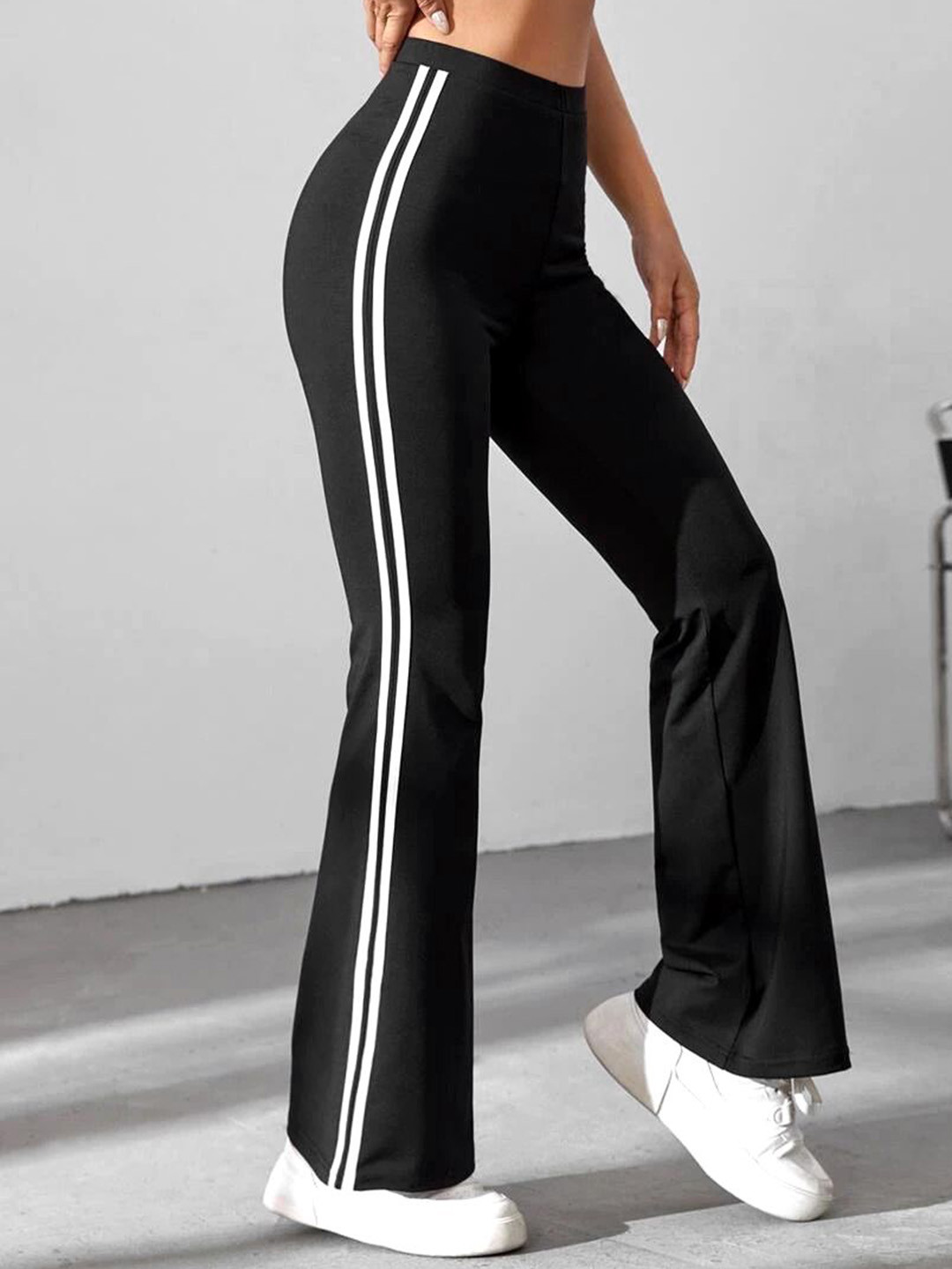 Stylecast X Slyck Solid Pattern Flared Track Pant