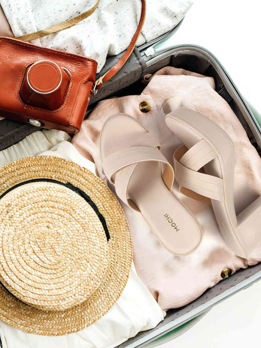 Mochi Wedge Open Toe Block Heel Sandals