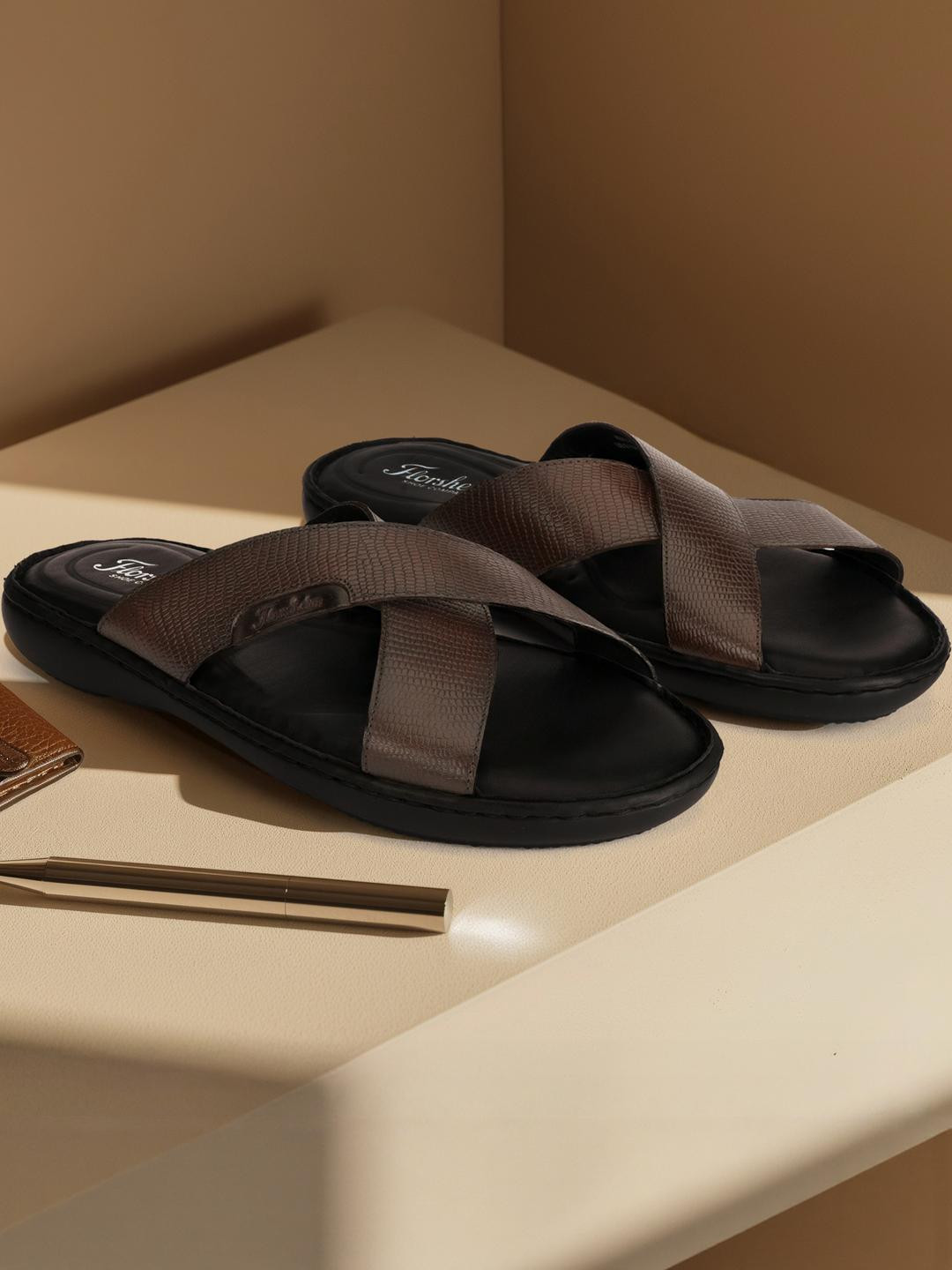 Florsheim Men Burgundy Sandals