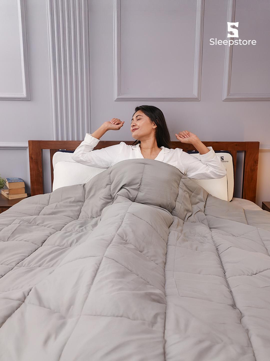 Sleepstore White & Grey 250 GSM Queen Size Single Bed Reversible Comforter