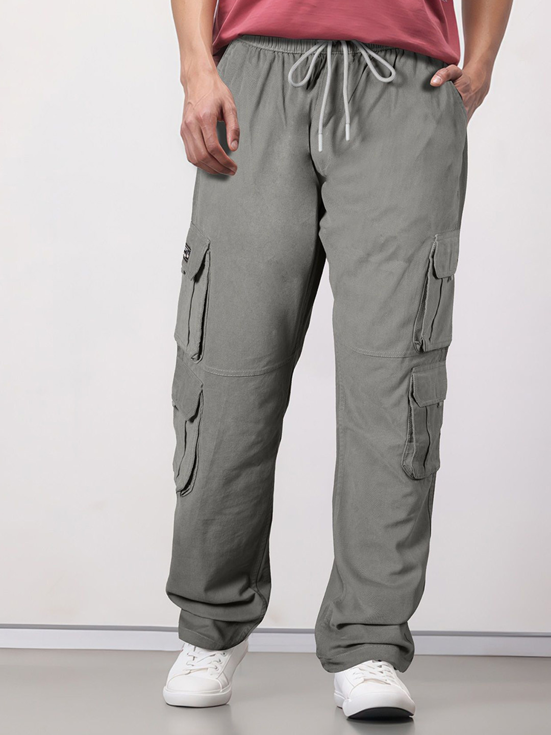 Jb Just BLACK Men Mid-Rise Relaxed Fit Cargo Styles Trousers