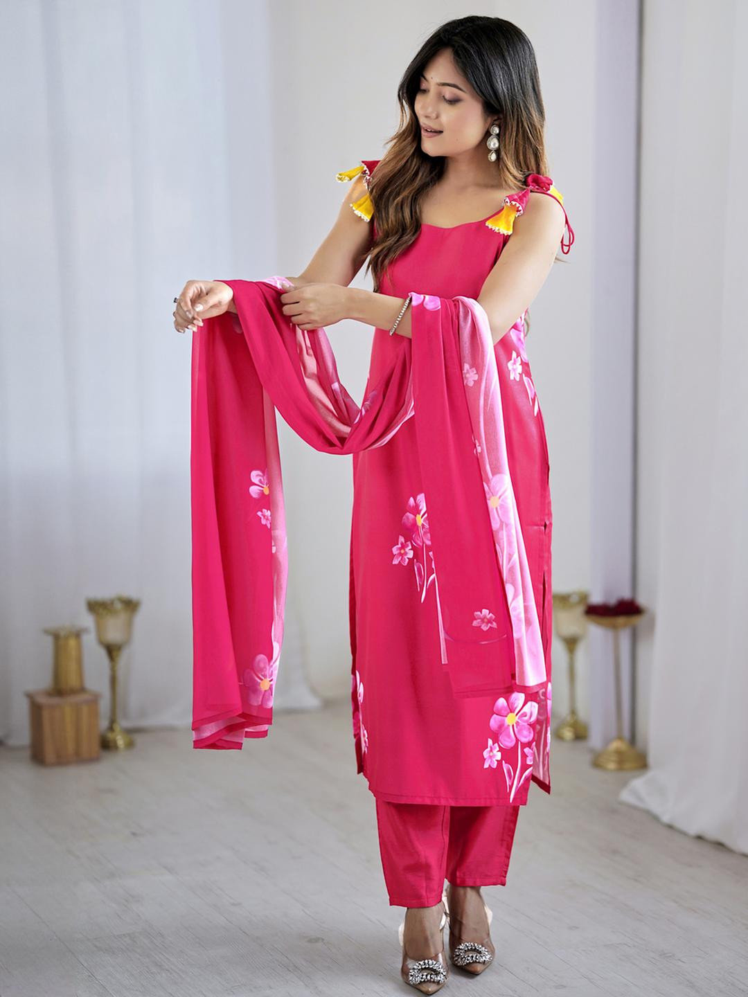 KC Fashion Women Red Kurta Sets