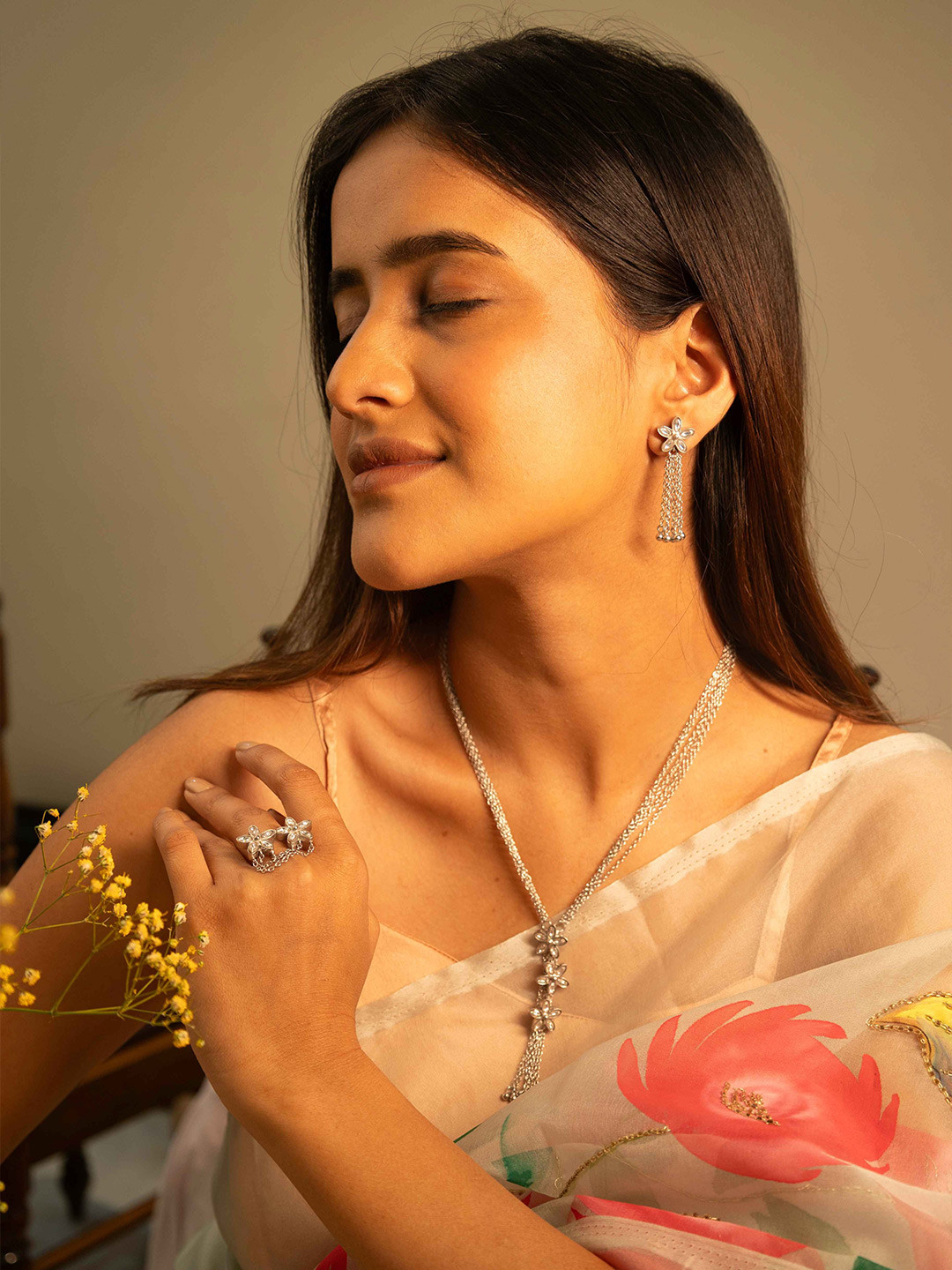 Shyle Essence 925 Sterling Silver Rhodium-Plated Kundan Chain Cluster Jewellery Set