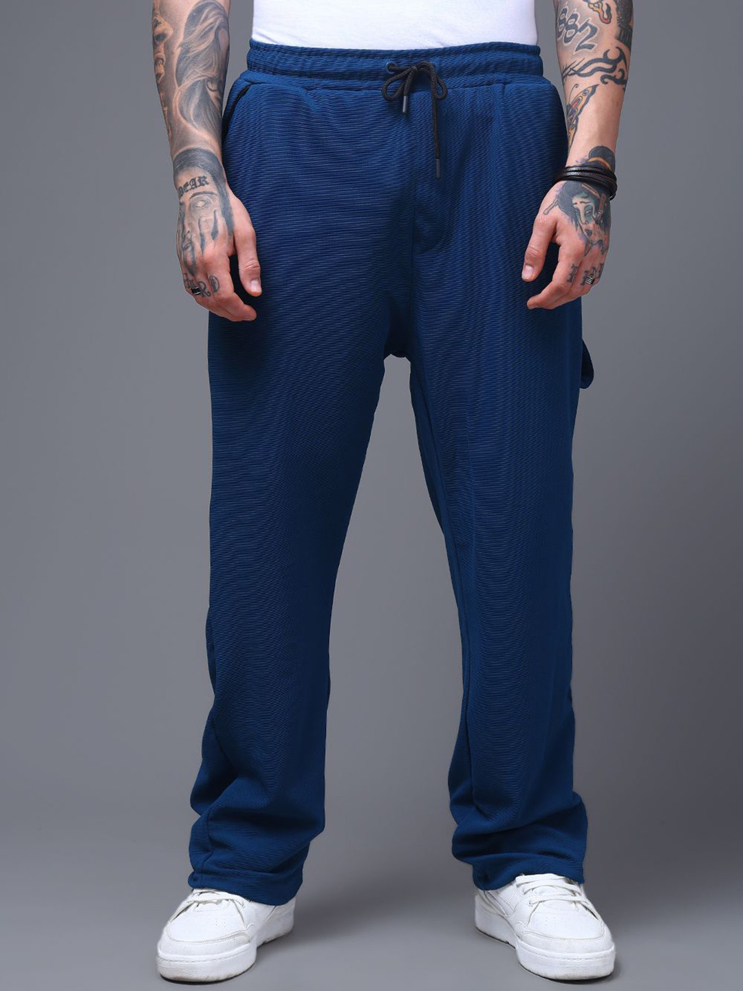 MADSTO Men Baggy-Fit Mid-Rise Track Pants