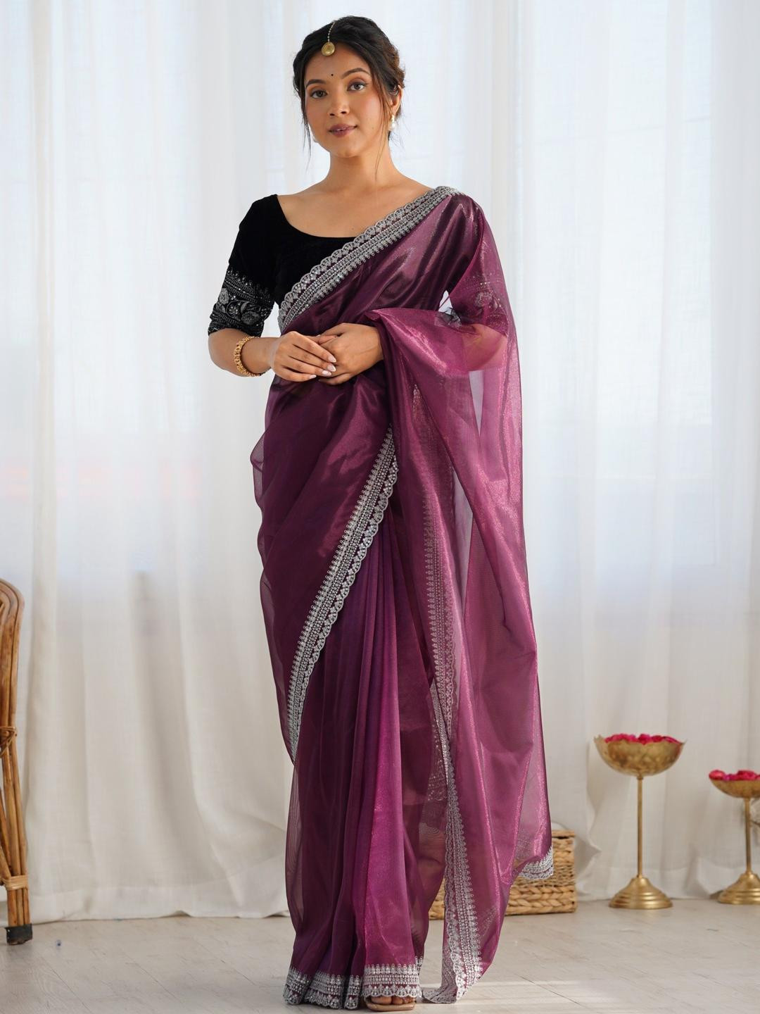 KALINI Embroiderd Lace Border Saree With Unstitched Blouse Piece