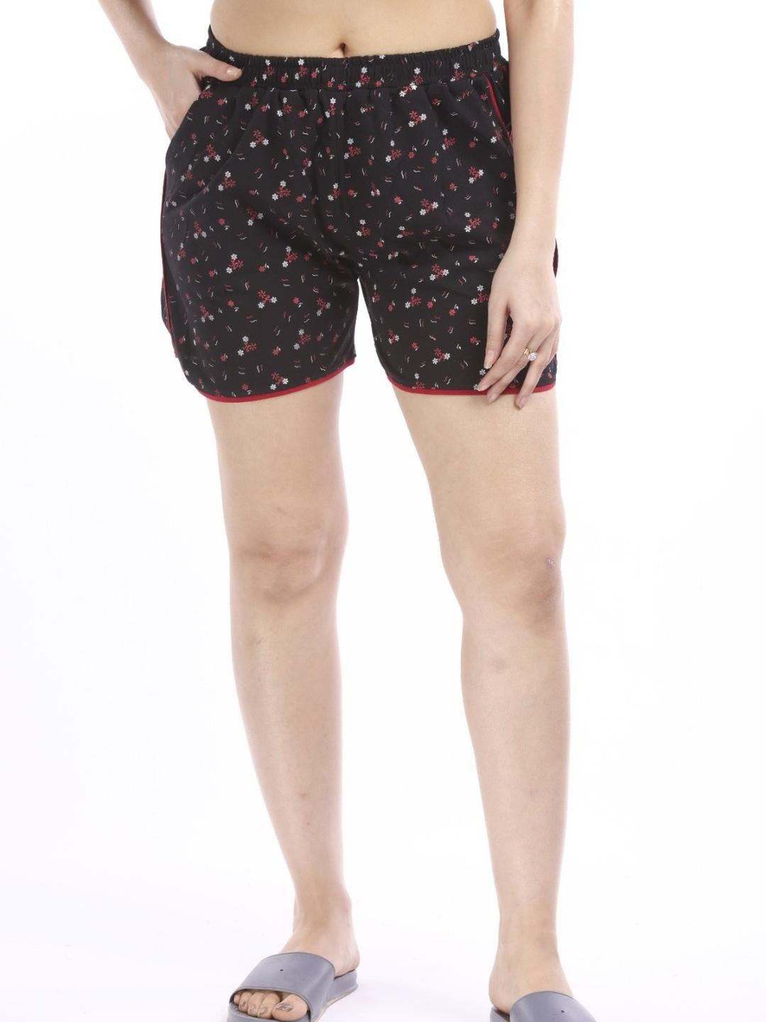 E-MAX Women Black Printed Lounge Shorts