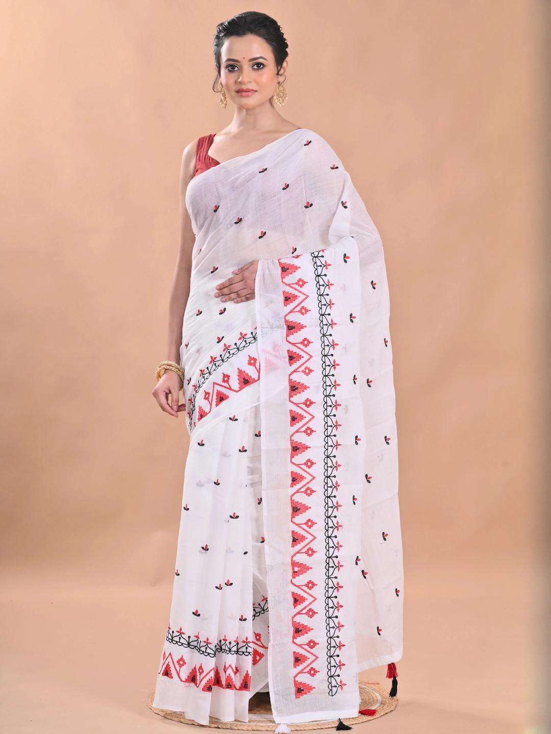 BALIKA TEXTILE Women Off White Sarees