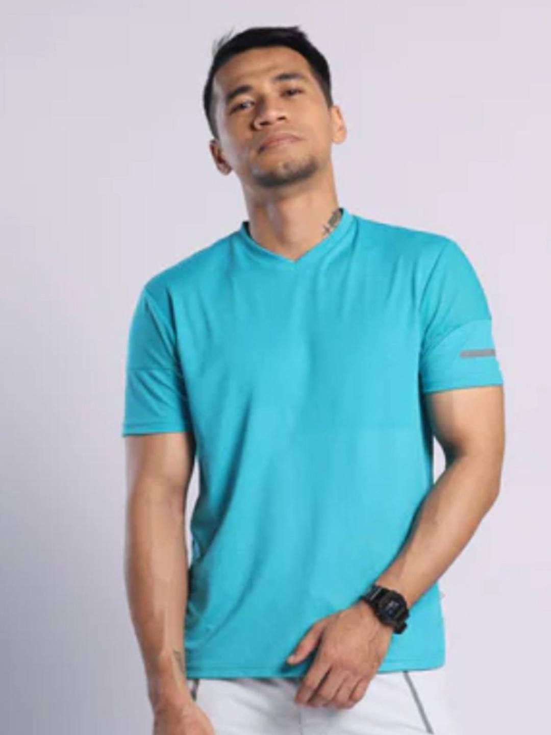 Xalt Life Men Anti Static Striped V-Neck T-shirt