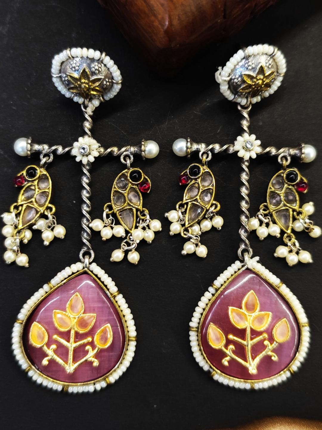 ATTIRE ICON  Silver Earrings