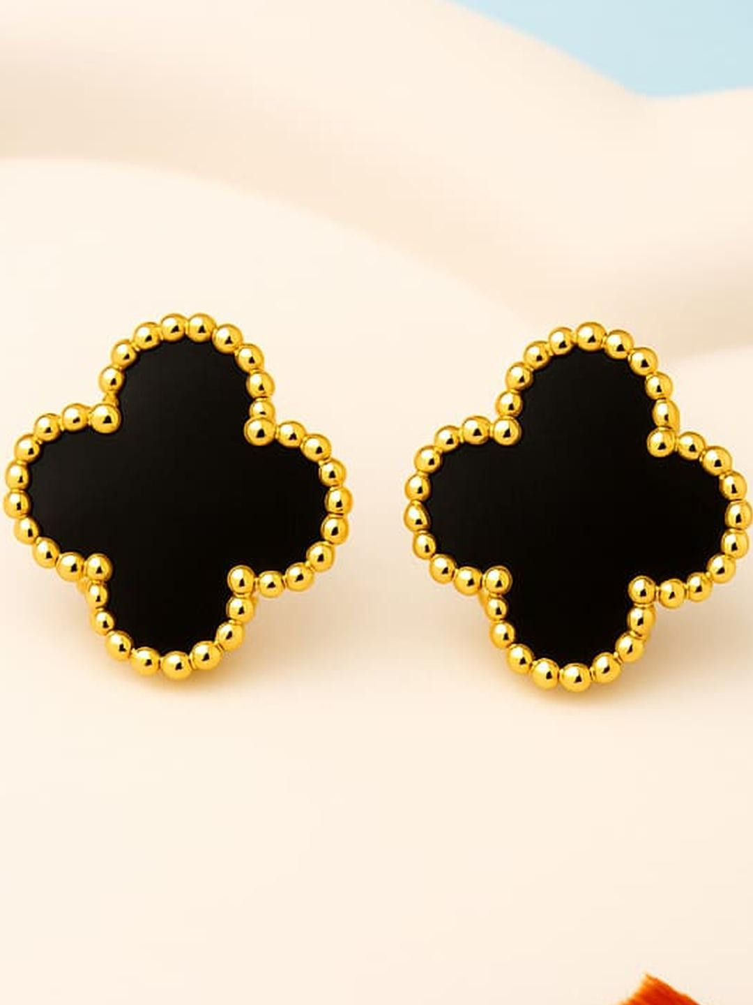 Roop Katha  Black Earrings