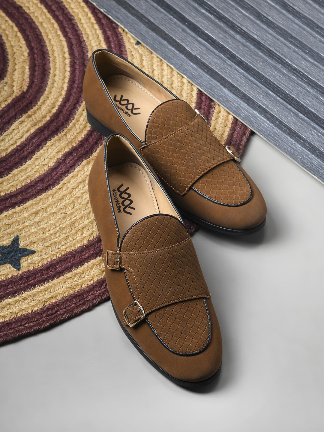 WAVE WALKER Men Suede Lightweight Textured Round Toe Loafers