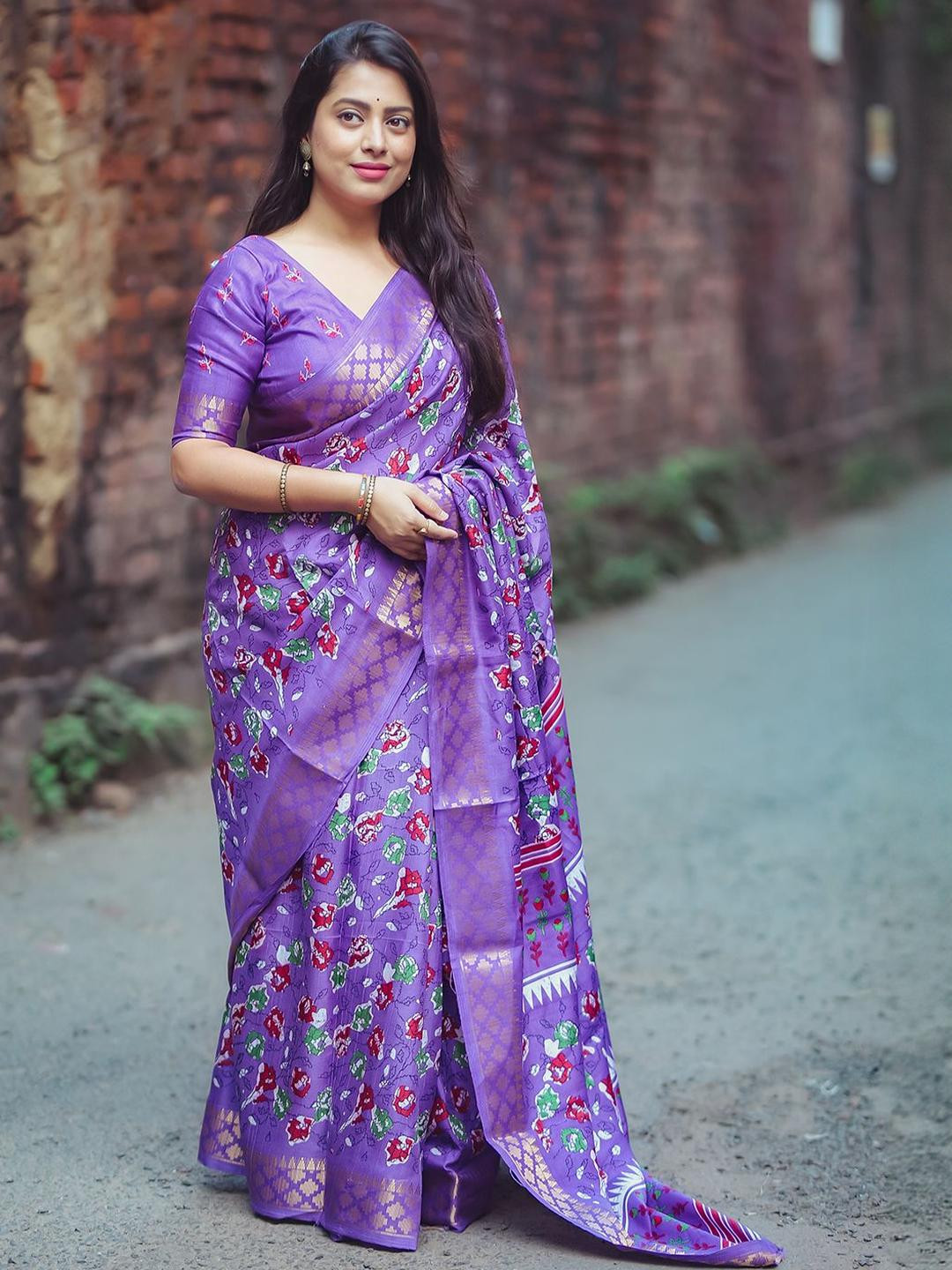 KALINI Lavender Soft Kalamkari Printed Saree With Unstitched Blouse Piece
