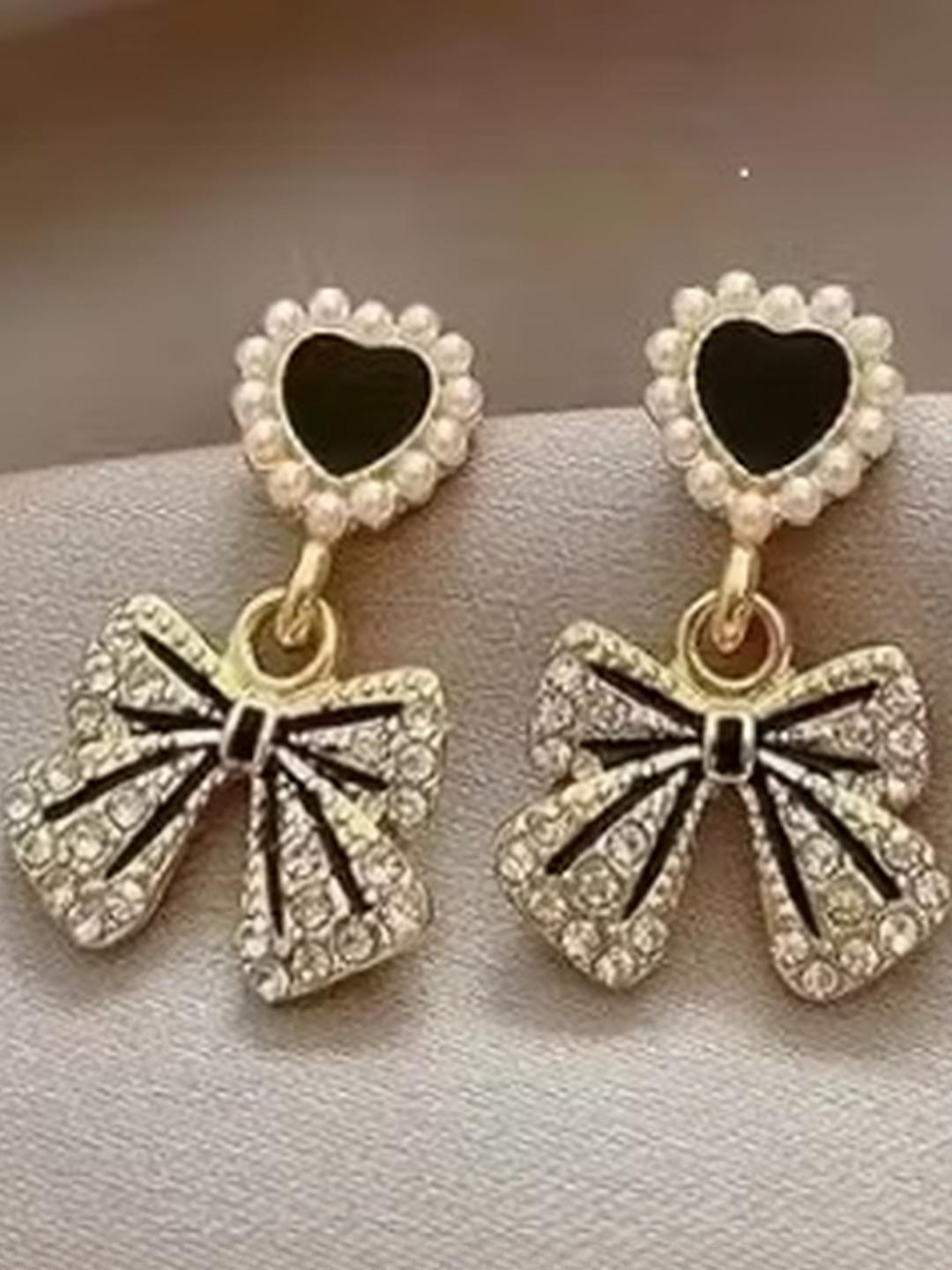 Eyes Blings Women Gold Earrings