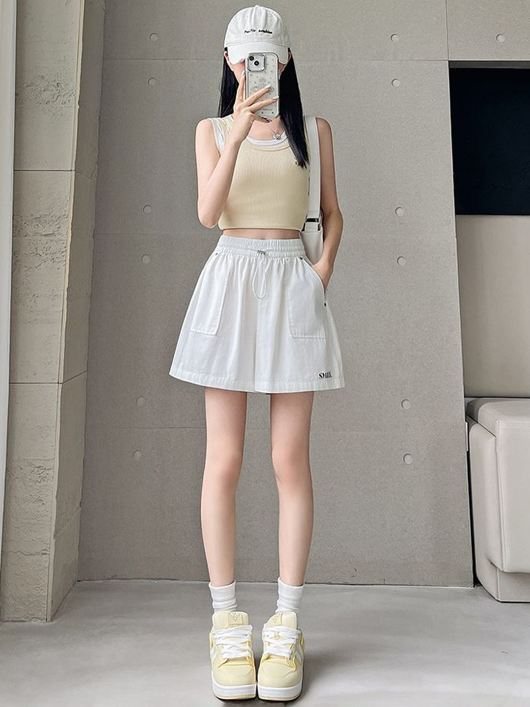 LULU & SKY Women Loose Fit High-Rise Cord Stopper Shorts