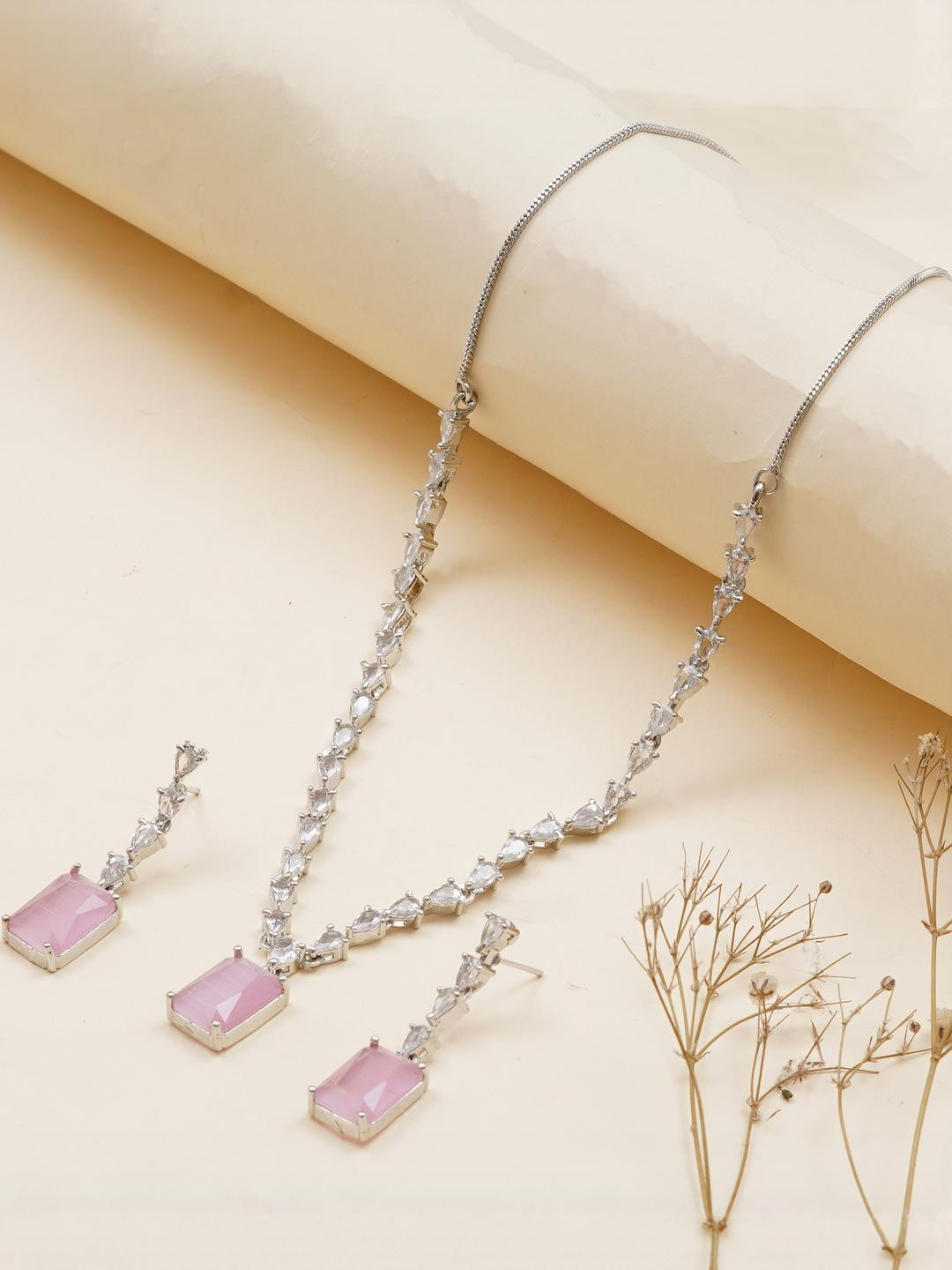 MILLER Women Pink Necklace and Chains