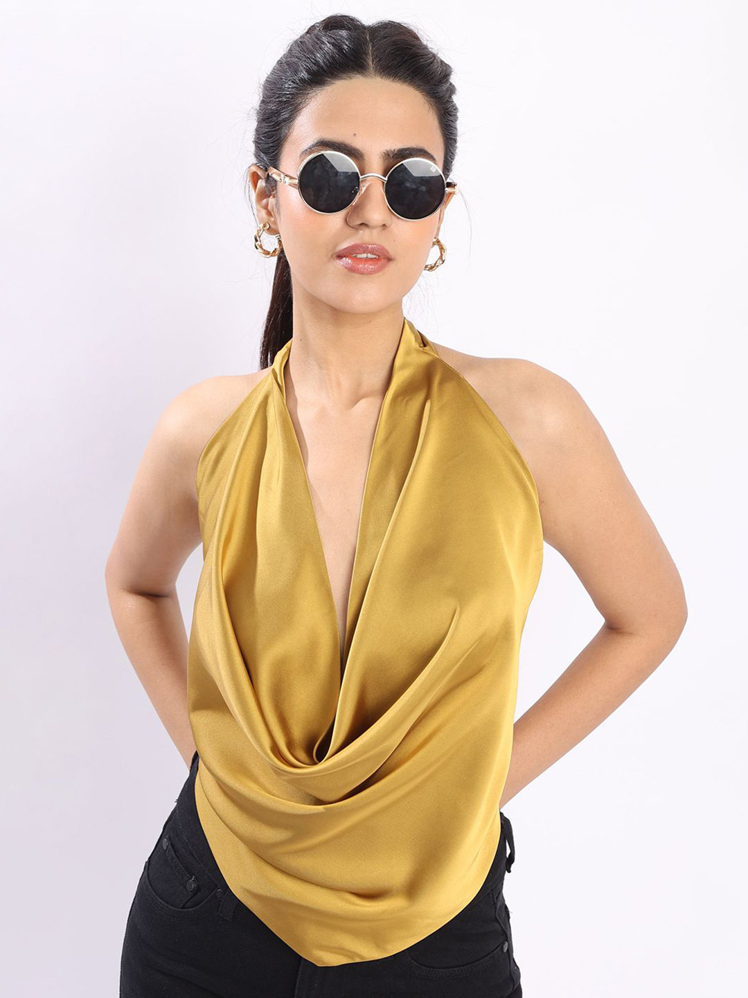 Bene Kleed Women Back and Neck Tie Up Satin Top