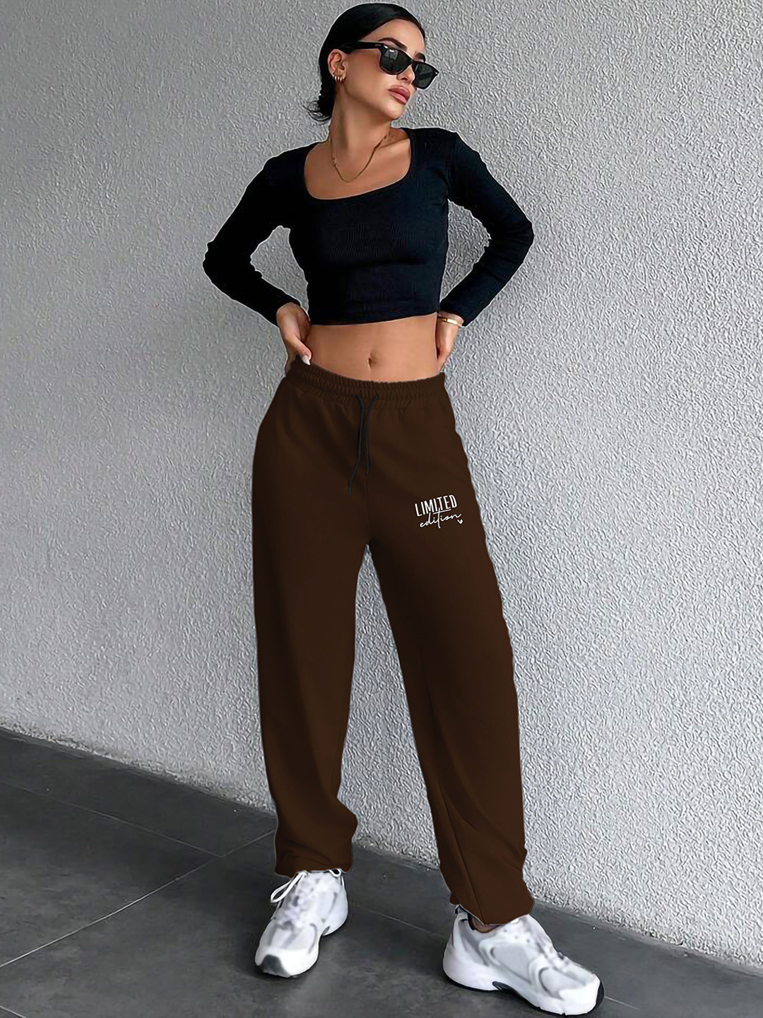 TABADTOD Women Mid-Rise Relaxed Fit Jogger Track Pants